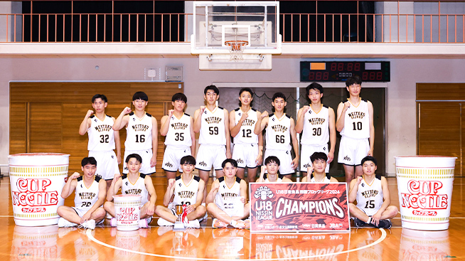 集合写真：明徳義塾高等学校